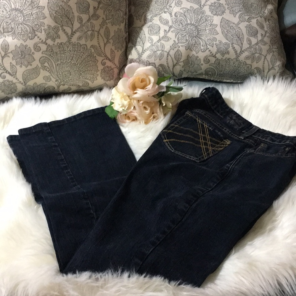 🔥Low Rise Boot Cut Jeans🔥 - Picture 5 of 5